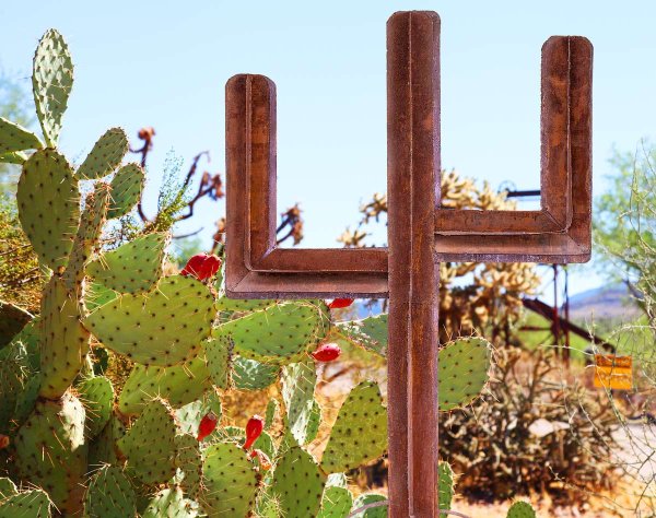 サウスウエスト サグアロ カクタス サボテン ガーデン ラージ メタルアート オブジェ（ラスト）/ Southwest Rusted Metal  Saguaro Cactus Yard Art キャンプ＆アウトドア