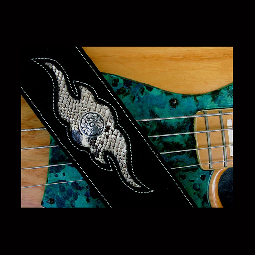 ギター ベースレザーストラップ ダイアモンドパイソン ブラック Leather Diamond Python Guitar Strap レザー ベルト バックル